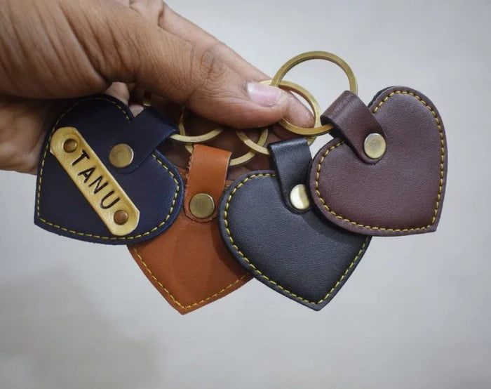 Personalized Heart Shape Pu leather Keychains