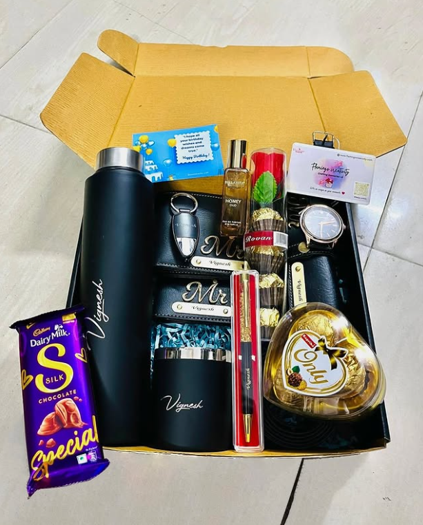 Wallet Adda Customized Hampers for Him