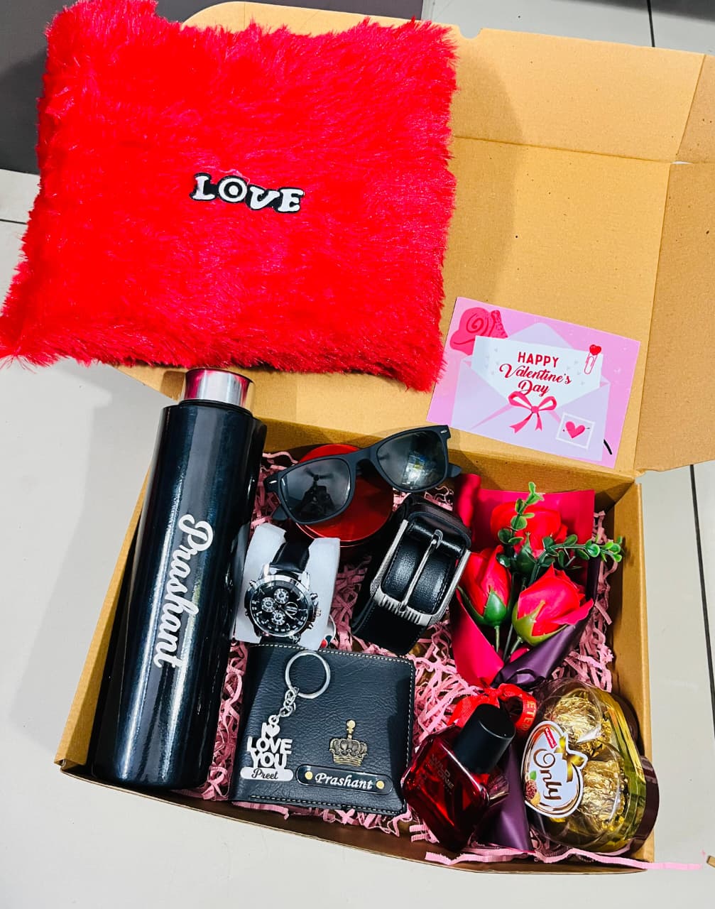 Wallet Adda Valentine Surprise Gift Hamper for Loved Ones