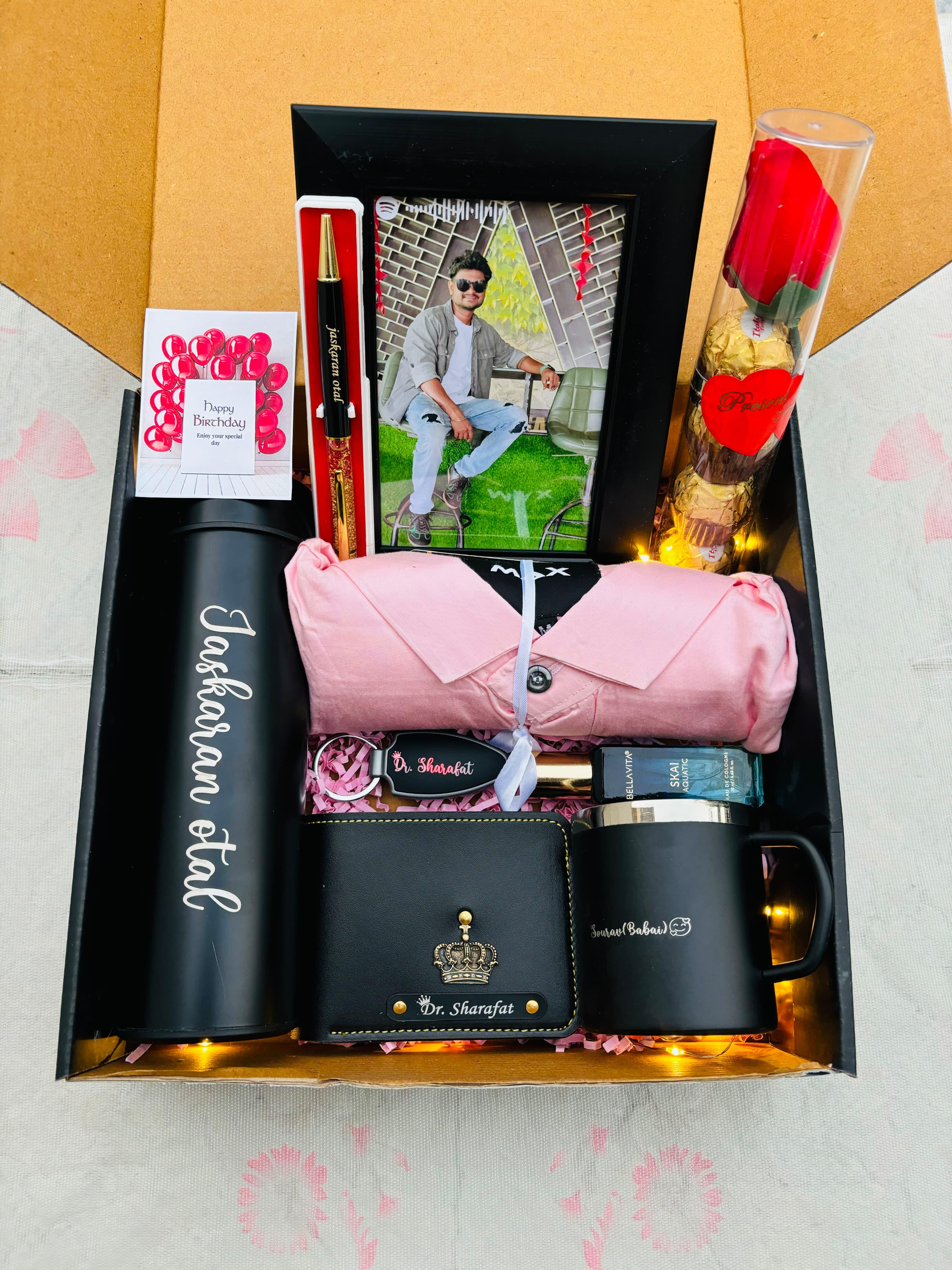 Wallet Adda Shirt Hamper With Frame