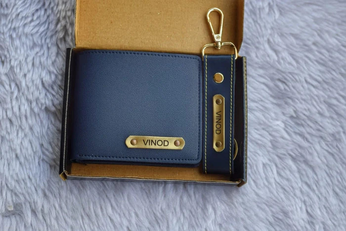 Personalized Men's Wallet & Keychain Combo 1.0